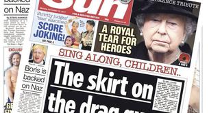 El periódico 'The Sun' saca la portada más transfóbica del año