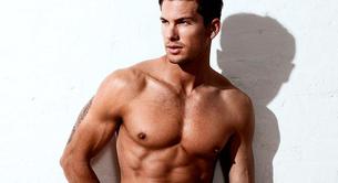 El modelo Adam Senn desnudo en sus mejores fotos