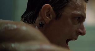 Joel Kinnaman desnudo en 'Altered Carbon'