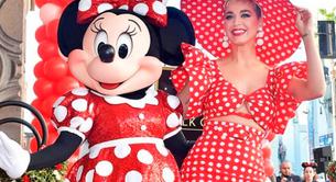 Katy Perry y Minnie Mouse, en el Paseo de la Fama de Hollywood