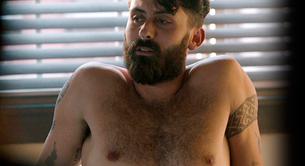 Andy Bean desnudo en 'Here And Now'