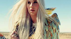 Kesha graba nuevo disco mientras se recupera de su lesión