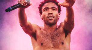 Donald Glover desnudo / Childish Gambino desnudo, estrella de TV y del rap