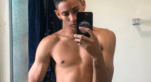 Vídeo: Keiynan Lonsdale desnudo, masturbándose y gimiendo hasta eyacular