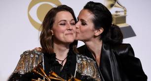 Brandi Carlile, lesbiana ganadora de un Grammy, dedica su victoria a los inadaptados