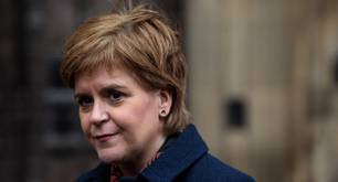 Nicola Sturgeon defiende los derechos trans contra preocupaciones "fuera de lugar"