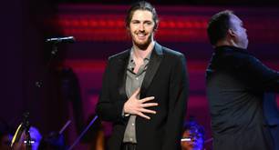 Hozier, viral después de llamar a sus fans lesbianas "increíbles"