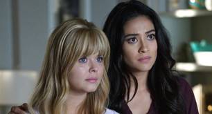 La pareja lesbiana de 'Pretty Little Liars' se divorció y los fans están furiosos